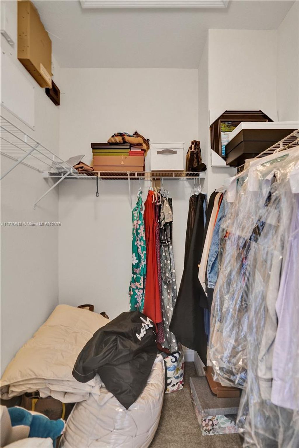 listing image 42