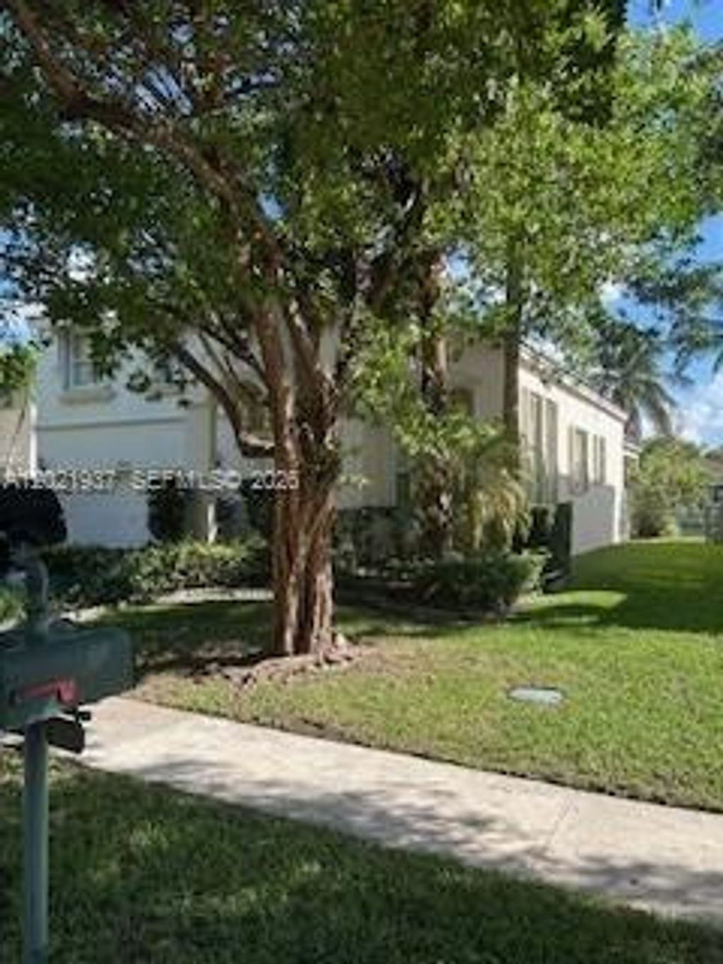 Photo of 5003 SW 163rd Ave, Miramar, FL 33027 (MLS # A12021937)