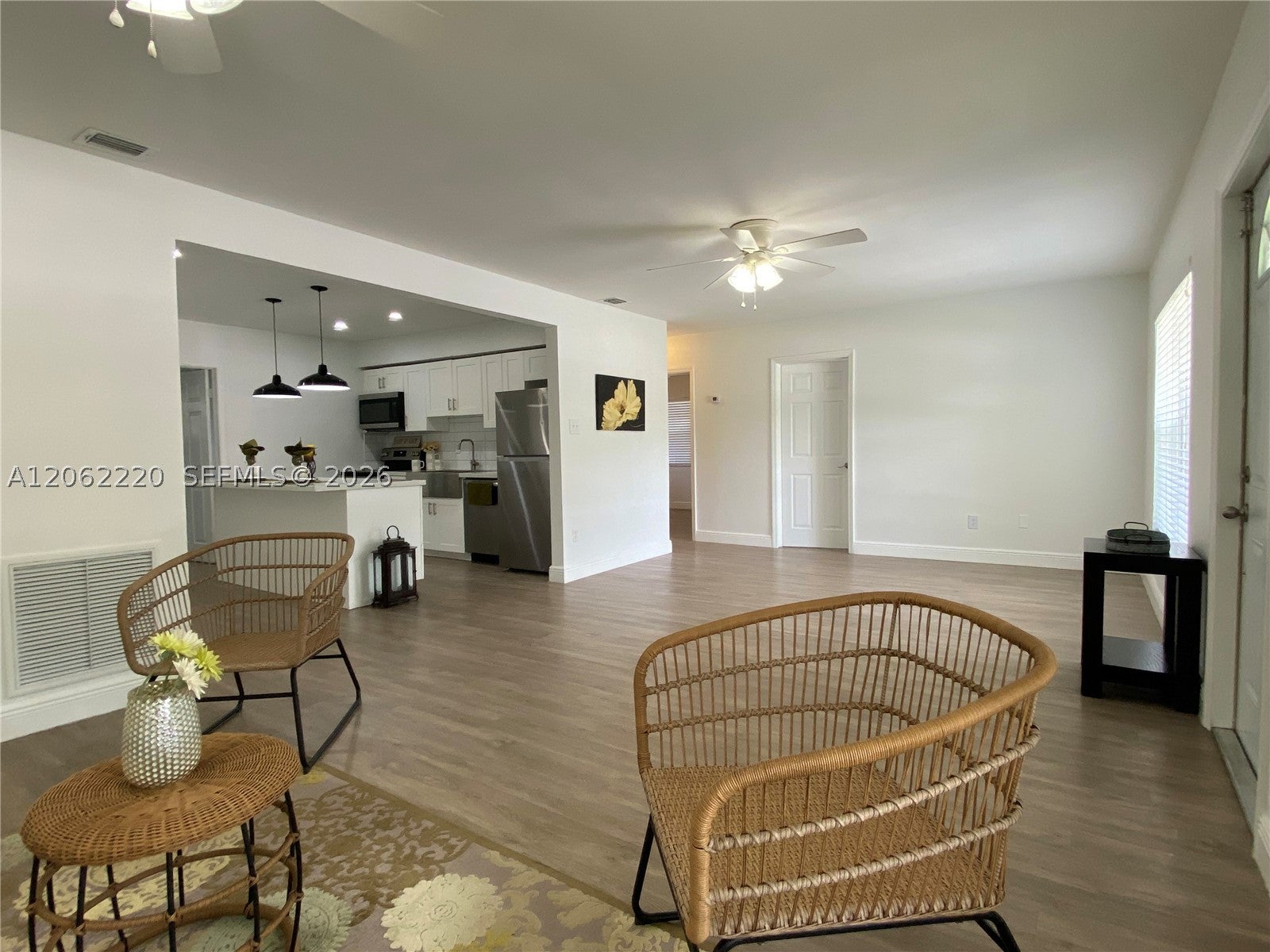 1120 SW 15th Ter