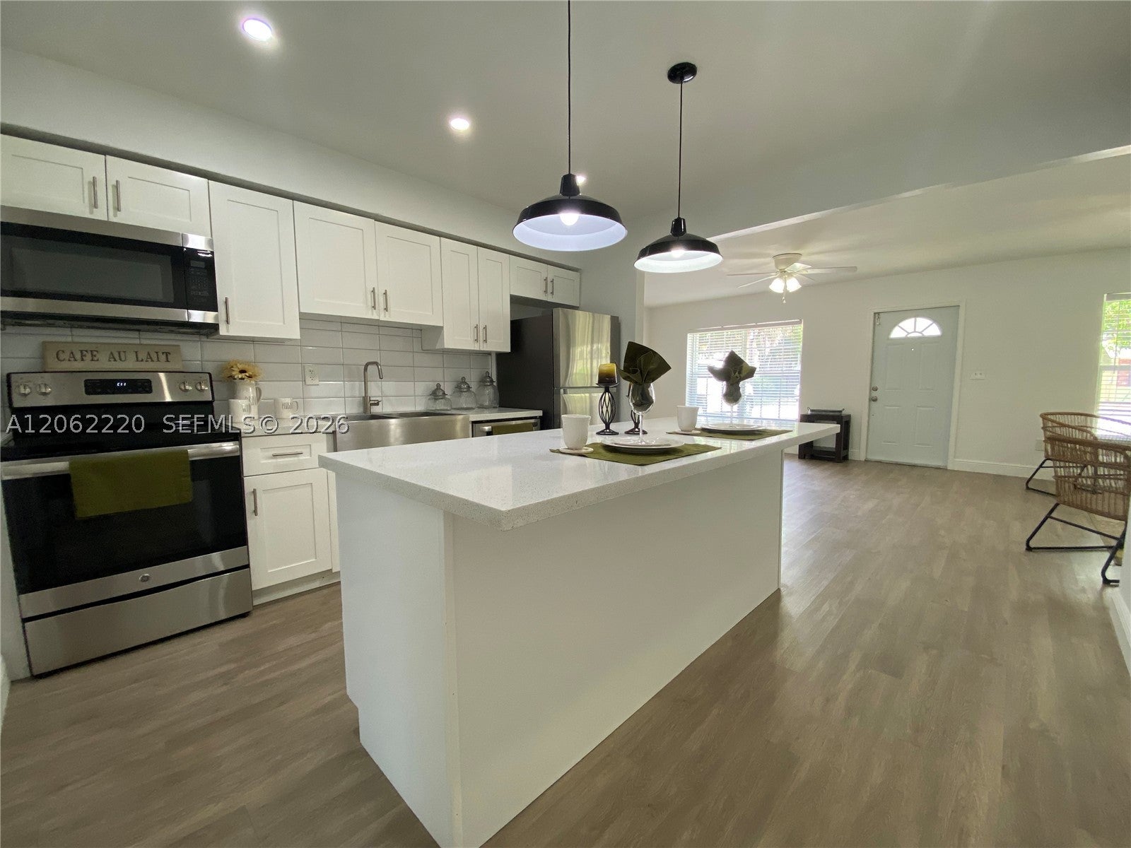 1120 SW 15th Ter