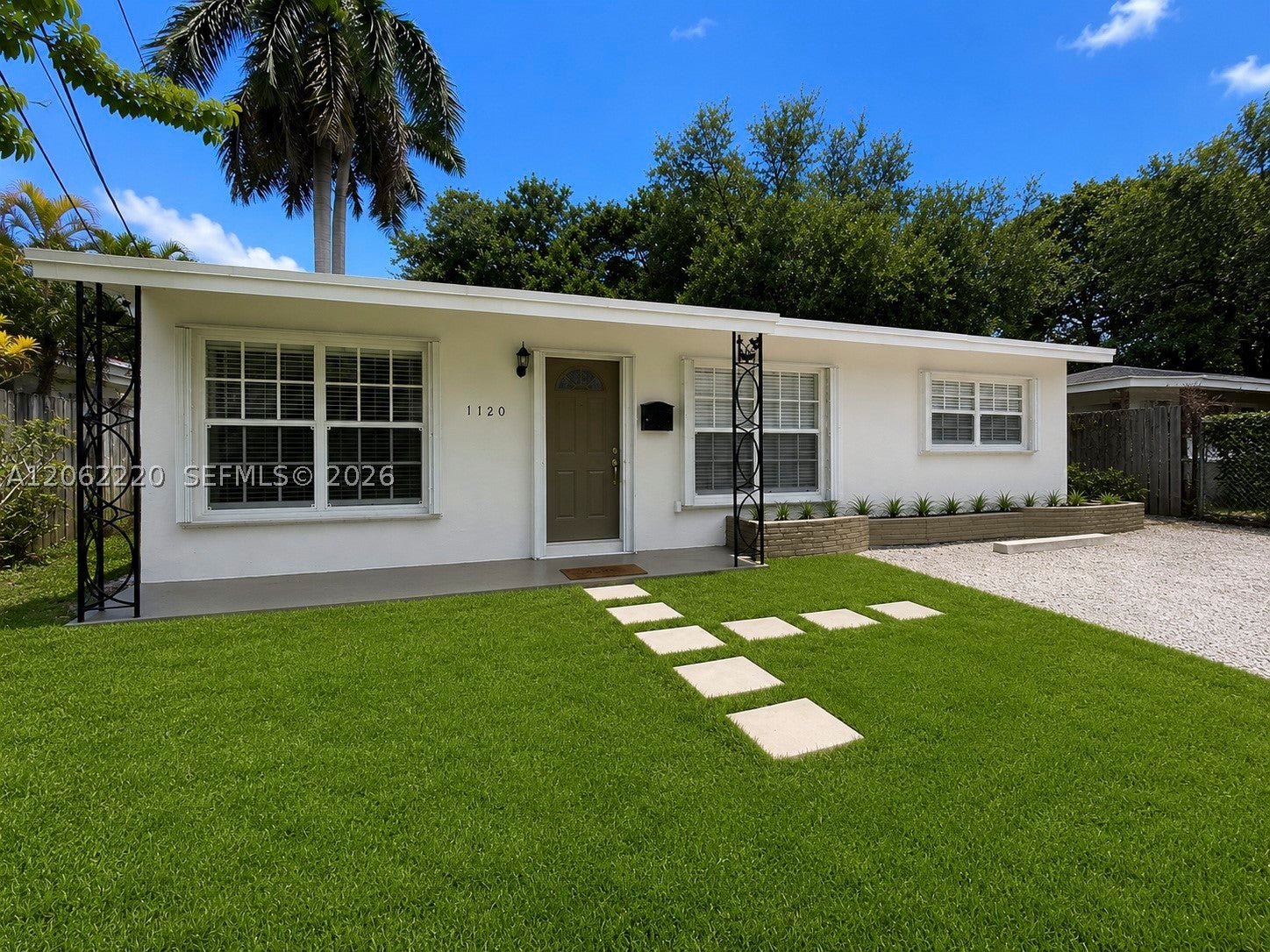 1120 SW 15th Ter