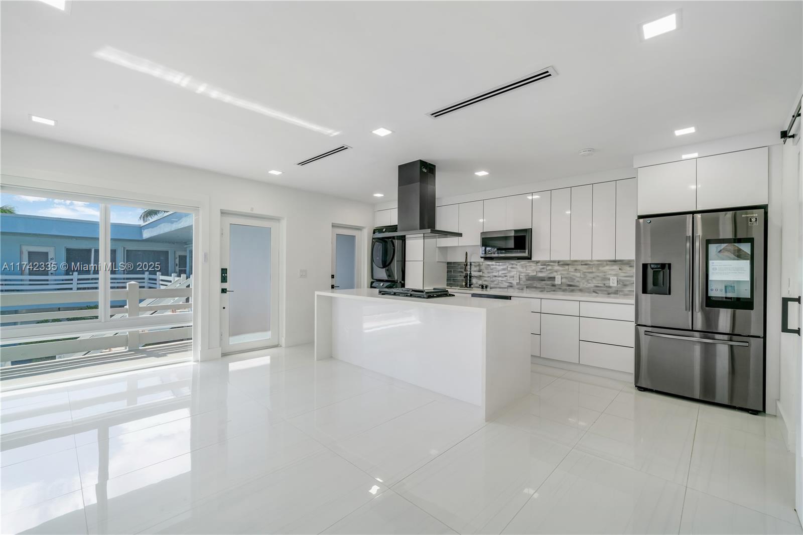 FAIRMONT HOUSE INC - CO-O - Residential