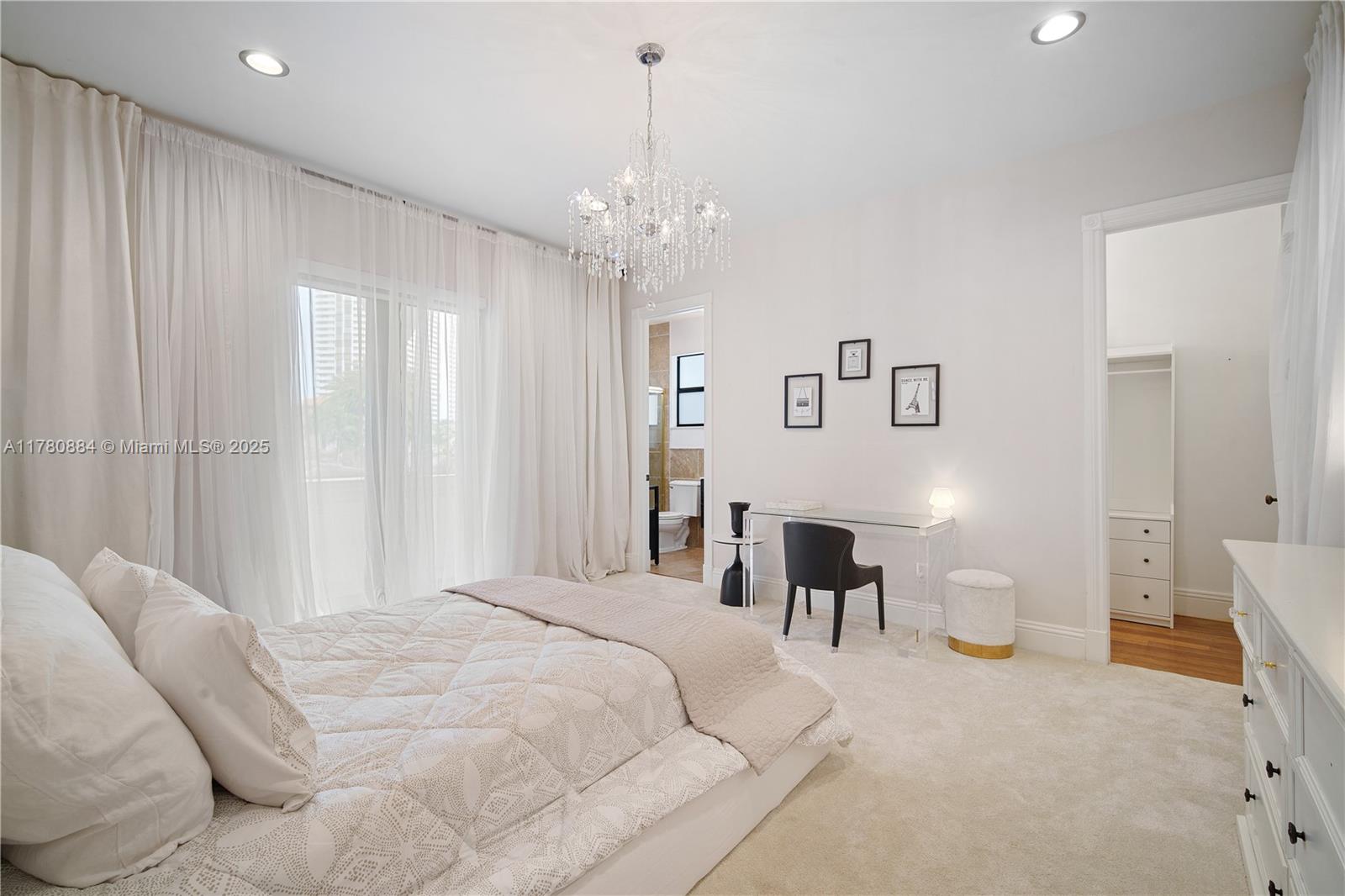 EASTERN SHORES 1ST ADDN - Residential