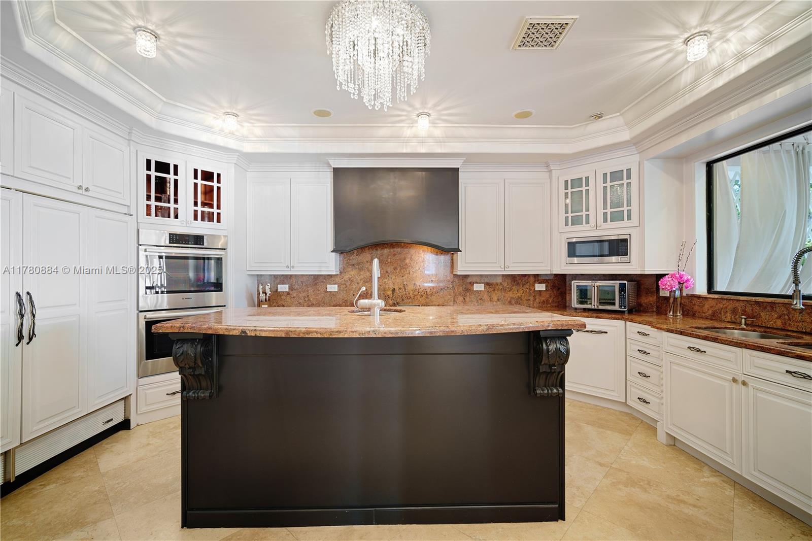 EASTERN SHORES 1ST ADDN - Residential