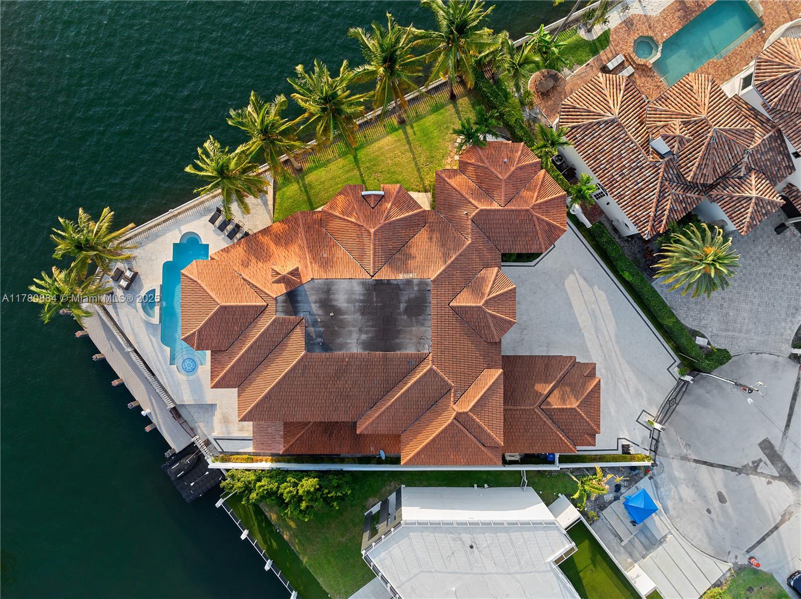 EASTERN SHORES 1ST ADDN - Residential