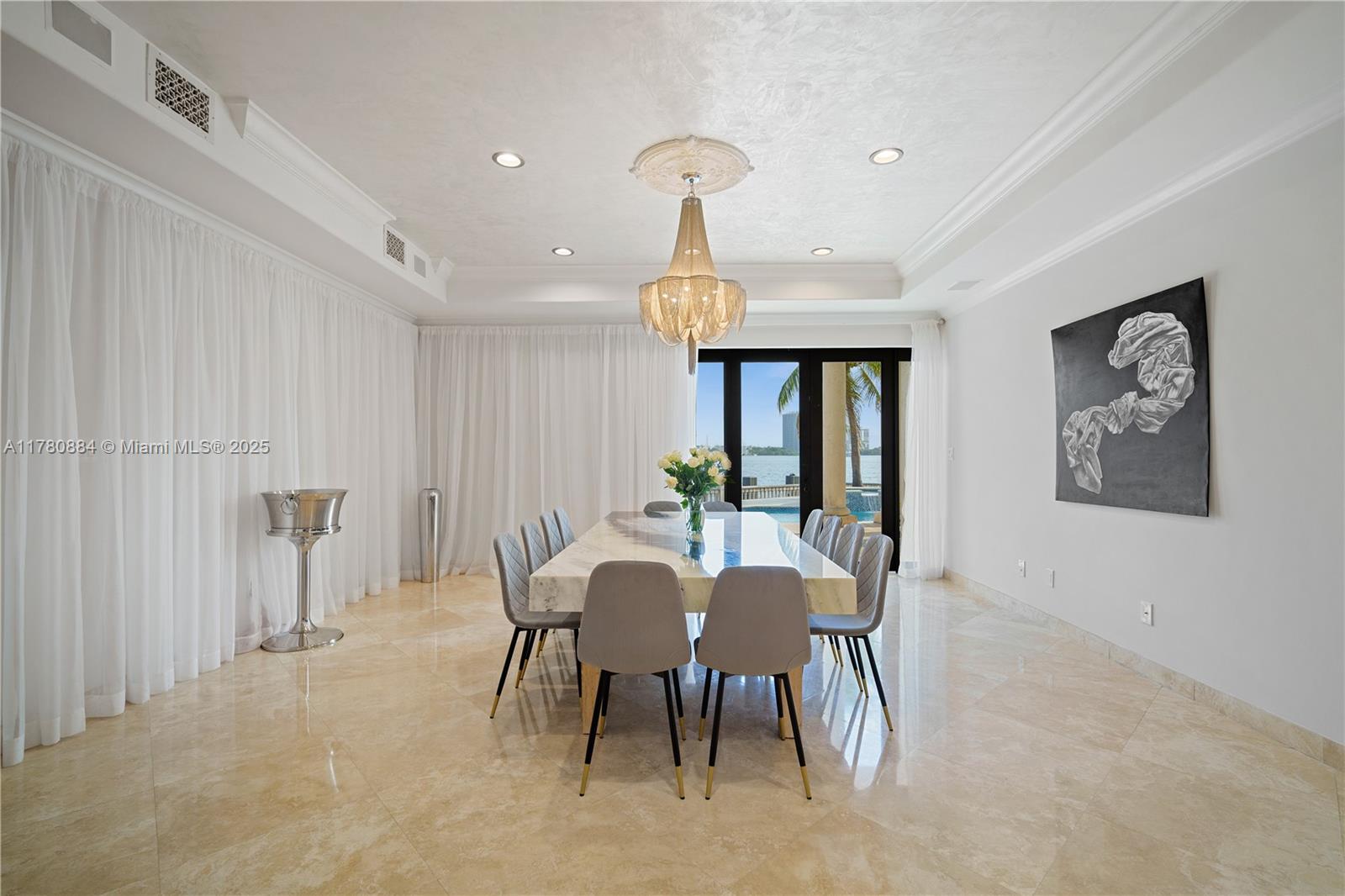 EASTERN SHORES 1ST ADDN - Residential