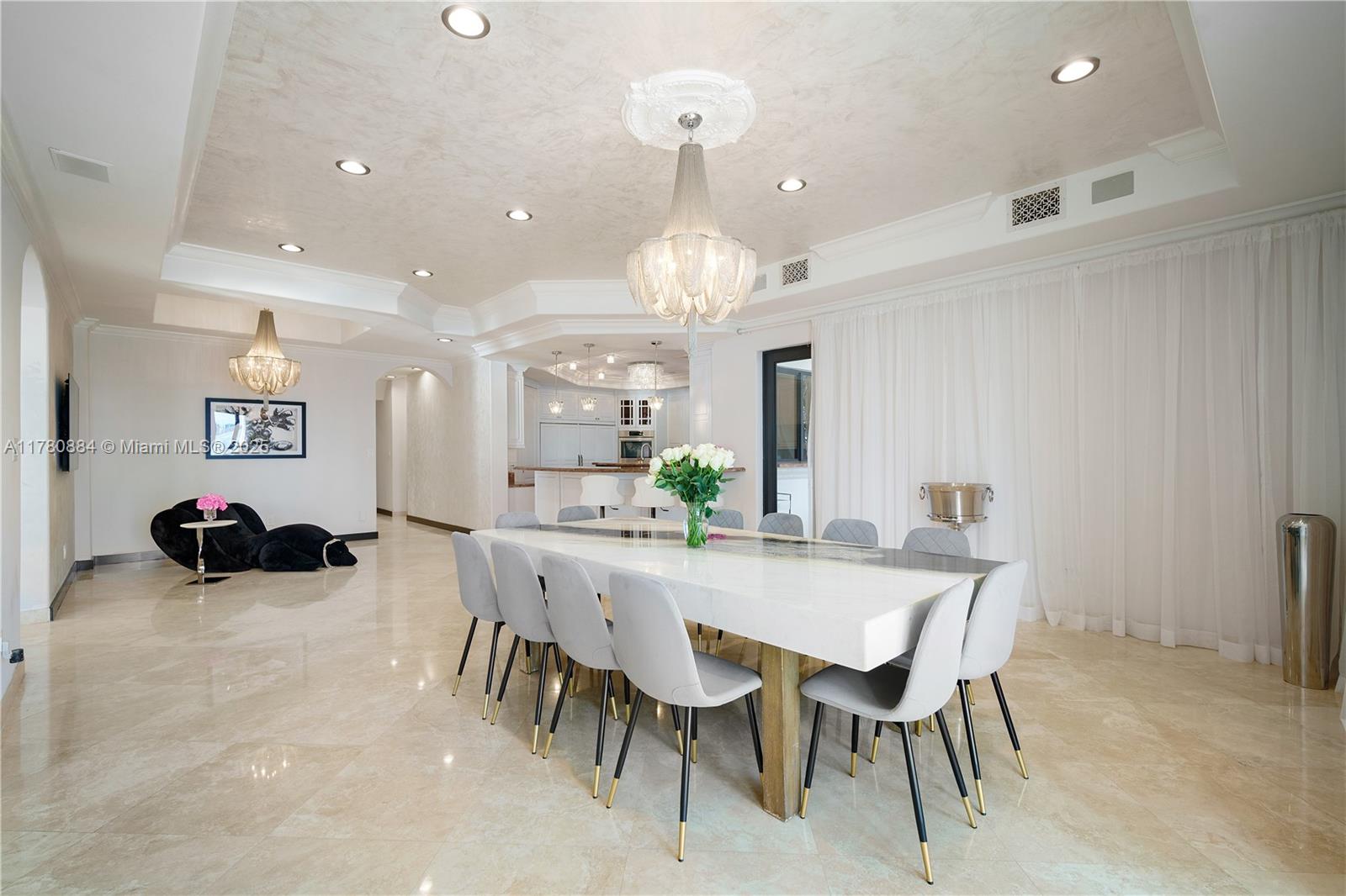 EASTERN SHORES 1ST ADDN - Residential