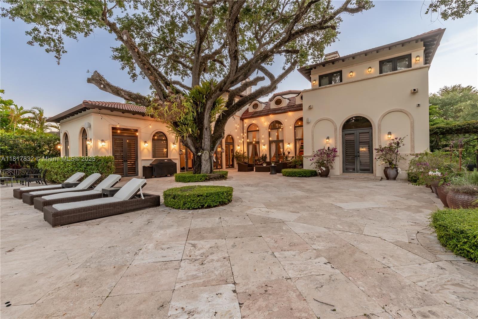 Property for Sale at 9801 Sw 60th Ct, Pinecrest, Miami-Dade County, Florida - Bedrooms: 9 
Bathrooms: 10  - $7,395,000