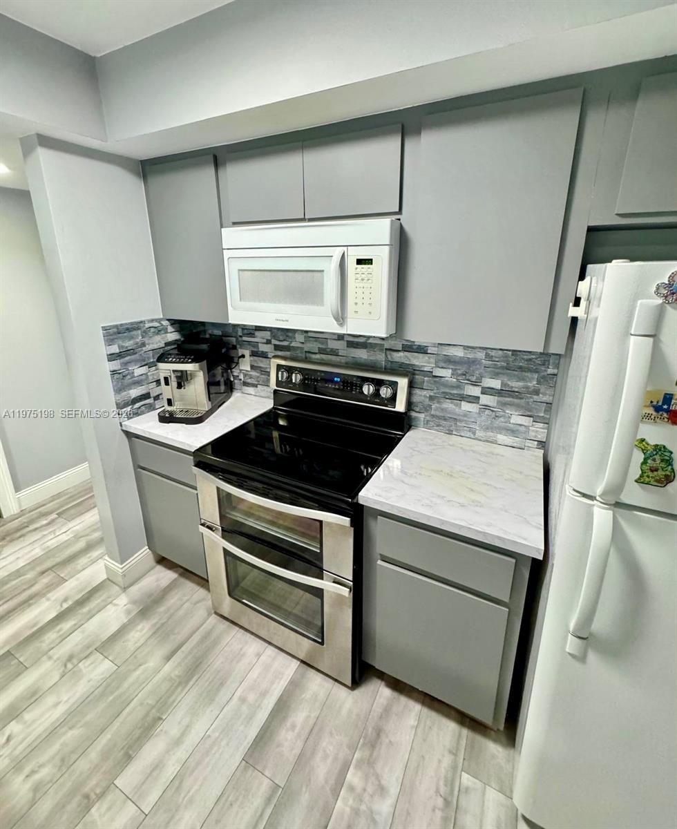 FRENCH QUARTER CONDOMINIU - Residential