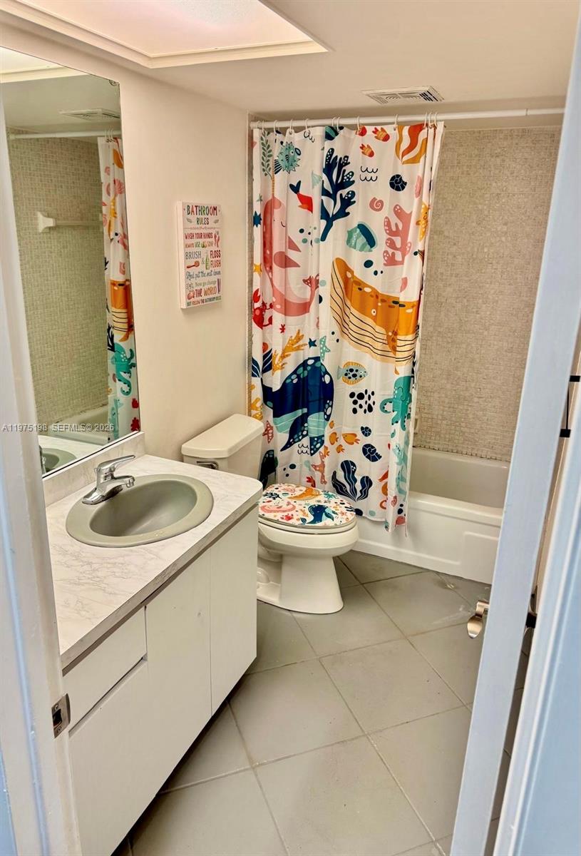 FRENCH QUARTER CONDOMINIU - Residential