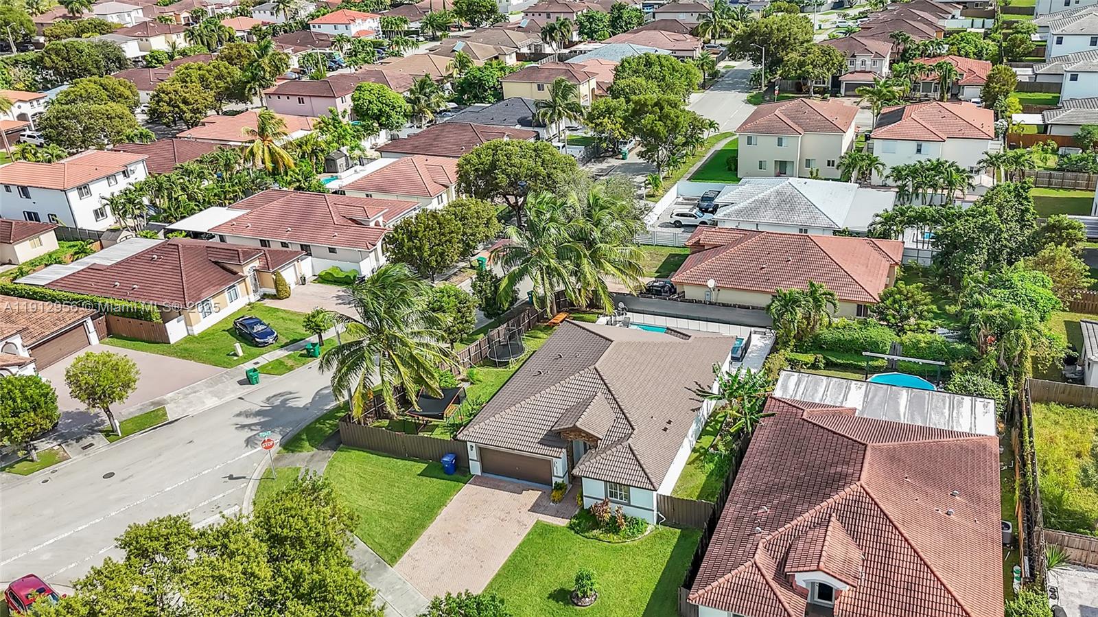 CHRISTOPHER GARDENS - Residential