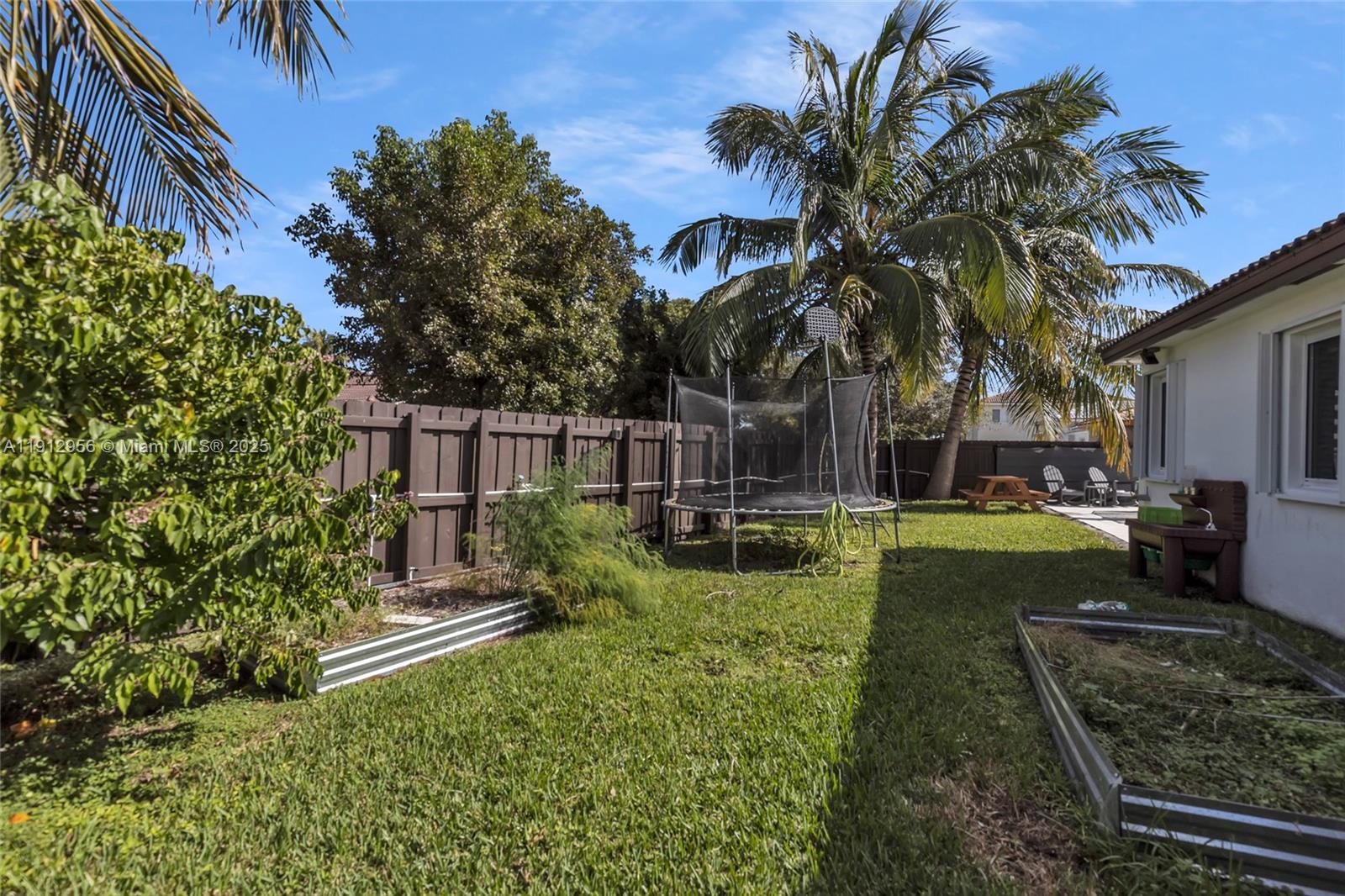 CHRISTOPHER GARDENS - Residential