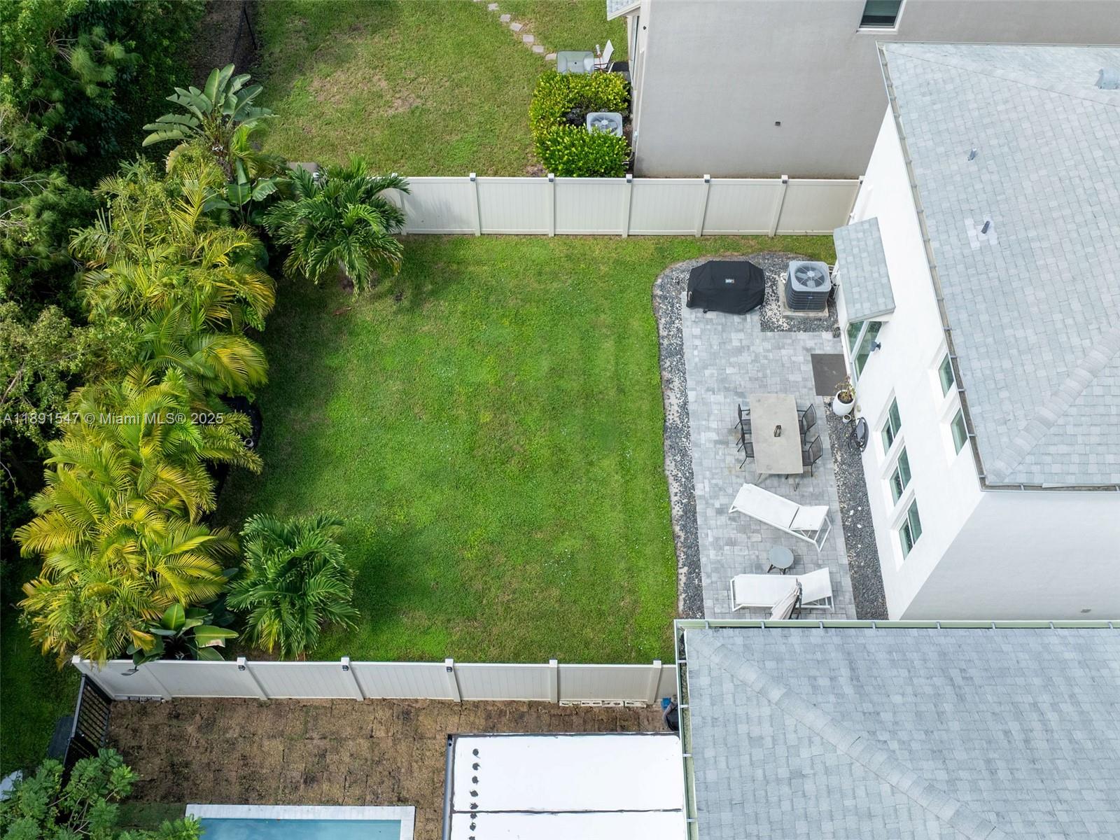 LAKE COVE OF LAKE WORTH - Residential