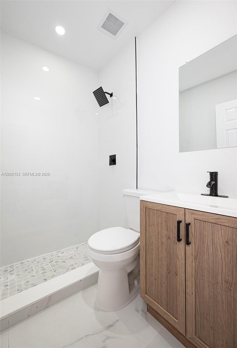 WEST END PARK AMD PL - Residential