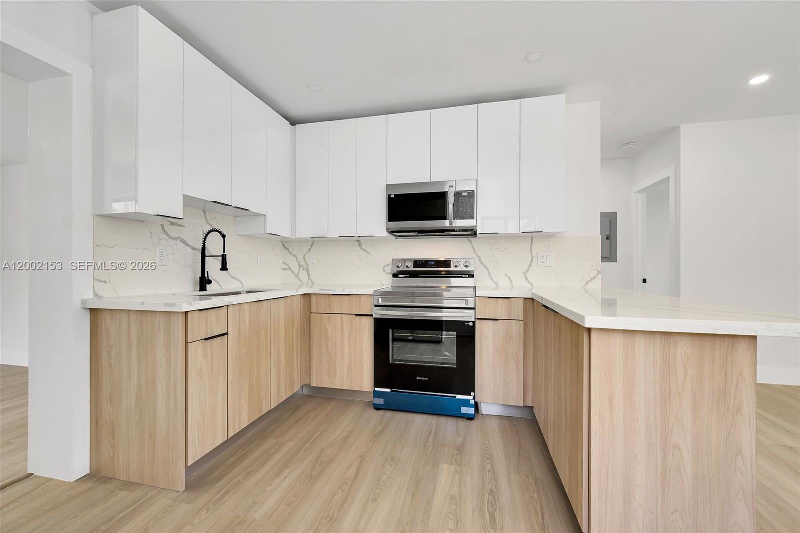 WEST END PARK AMD PL - Residential