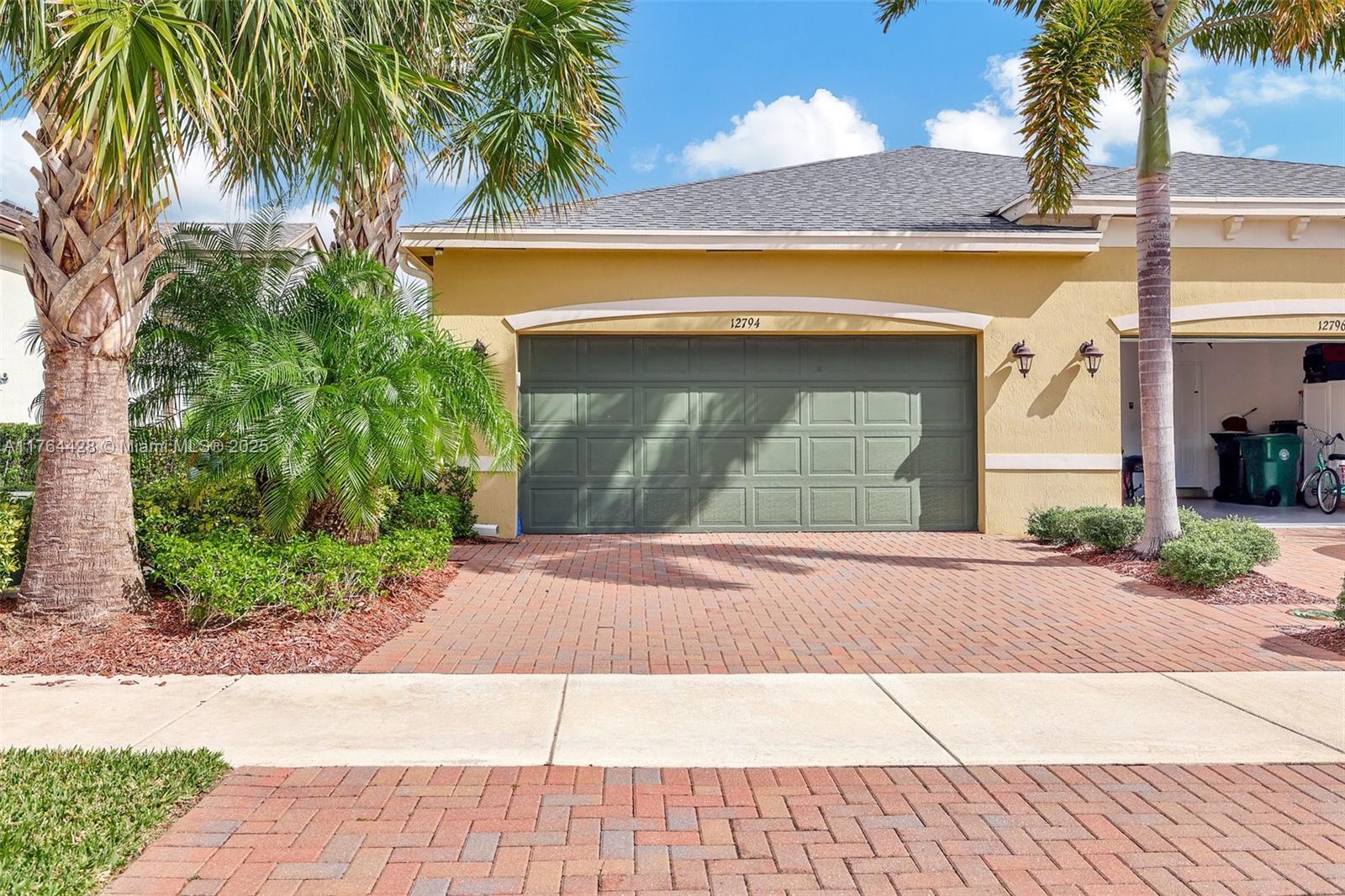 LAKEPARK AT TRADITION - Residential