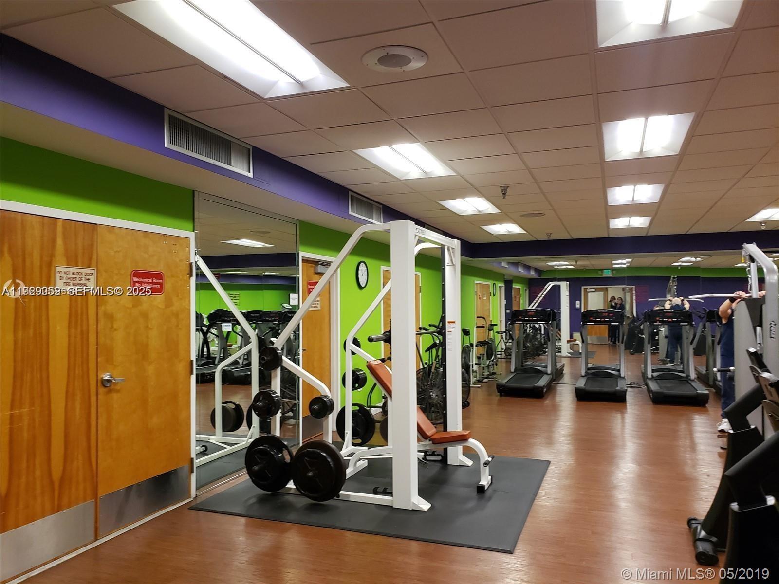 NEW HAMPTON AT CENTURY VI - Residential Lease