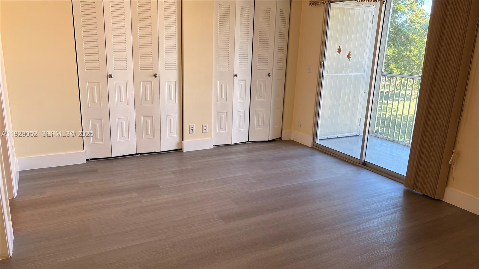 NEW HAMPTON AT CENTURY VI - Residential Lease