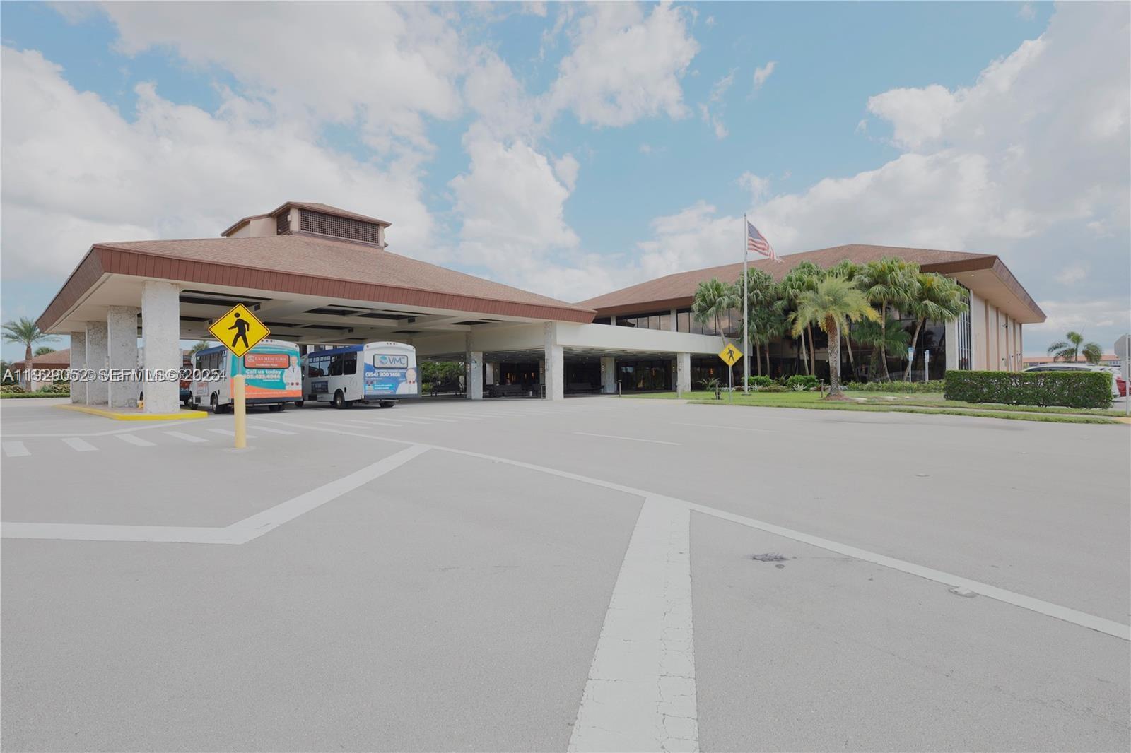 NEW HAMPTON AT CENTURY VI - Residential Lease