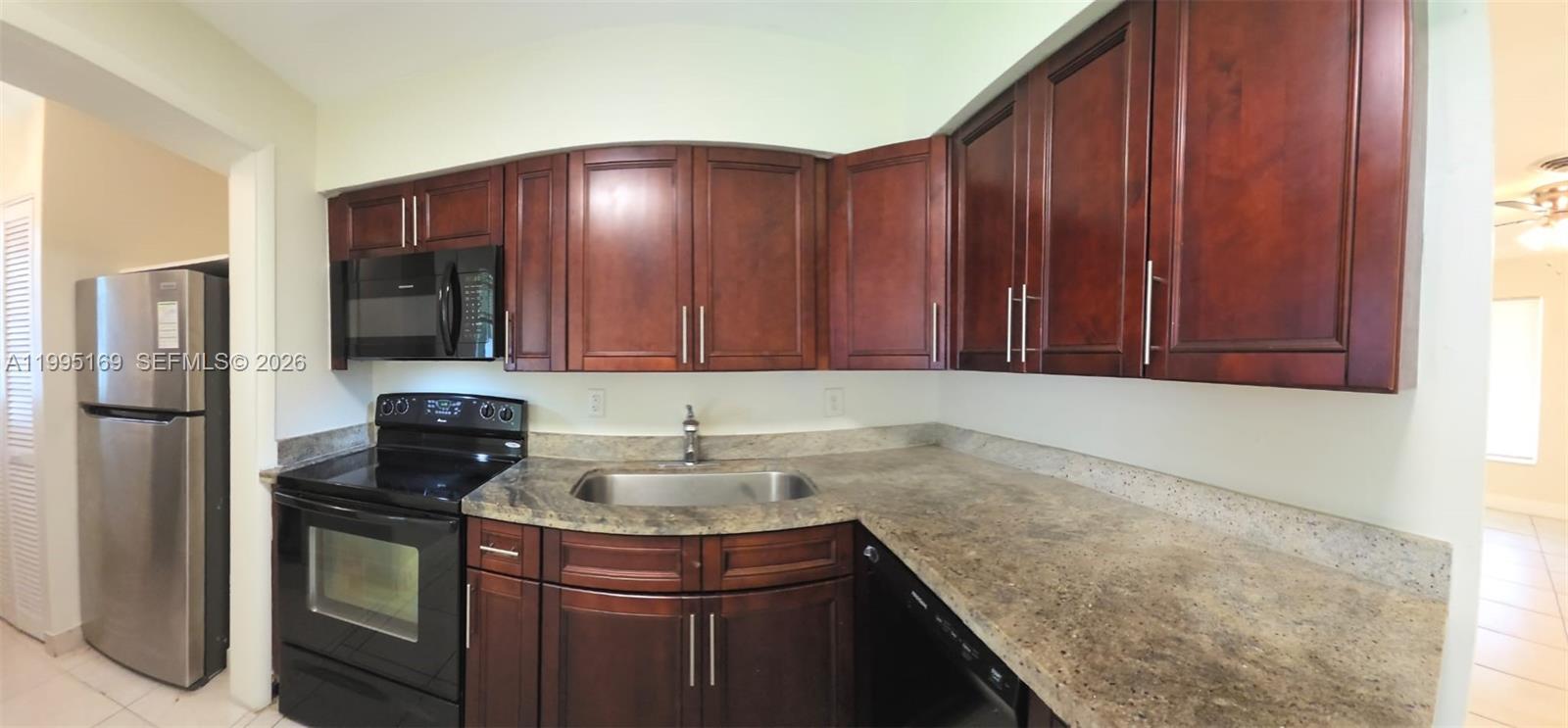 Boniello Villas - Residential Lease