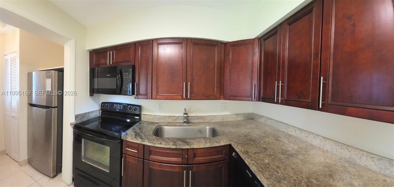 Boniello Villas - Residential Lease