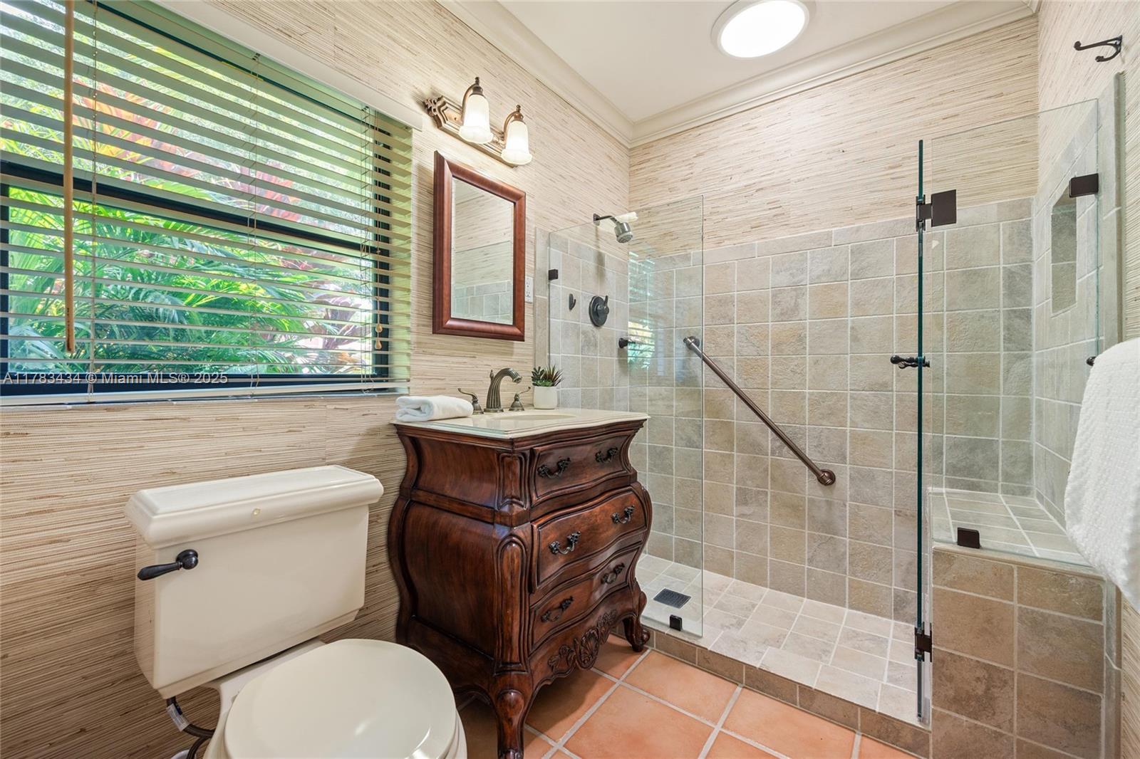 CORAL GABLES RIV SEC 6 - Residential