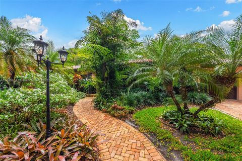 Photo of 1514 Zuleta Ave, Coral Gables, FL 33146 (MLS # A11783434)