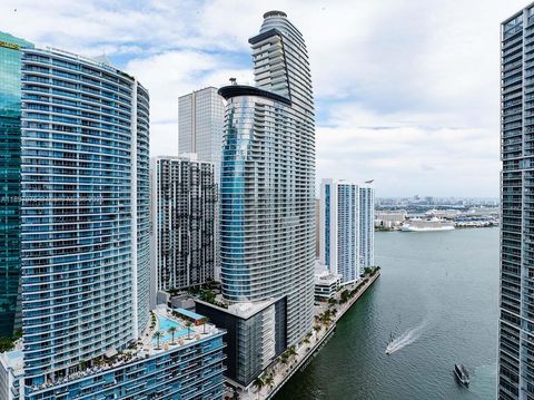 300 Biscayne Blvd Way 2306 Miami FL 33131