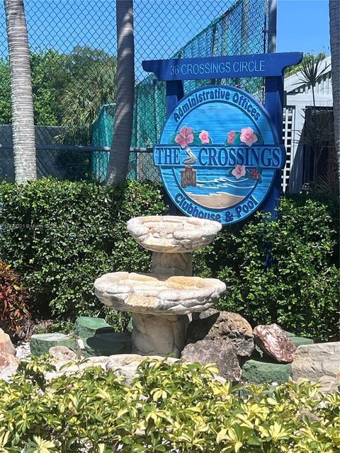 LOW HOA FEE CONDOS FOR SALE IN BOYNTON BEACH FLORIDA 15 Crossings Cir F Boynton Beach FL 33435