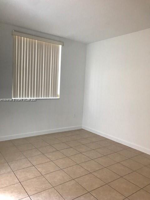 VILLAS AT CARMEL CONDO NO - Residential Lease