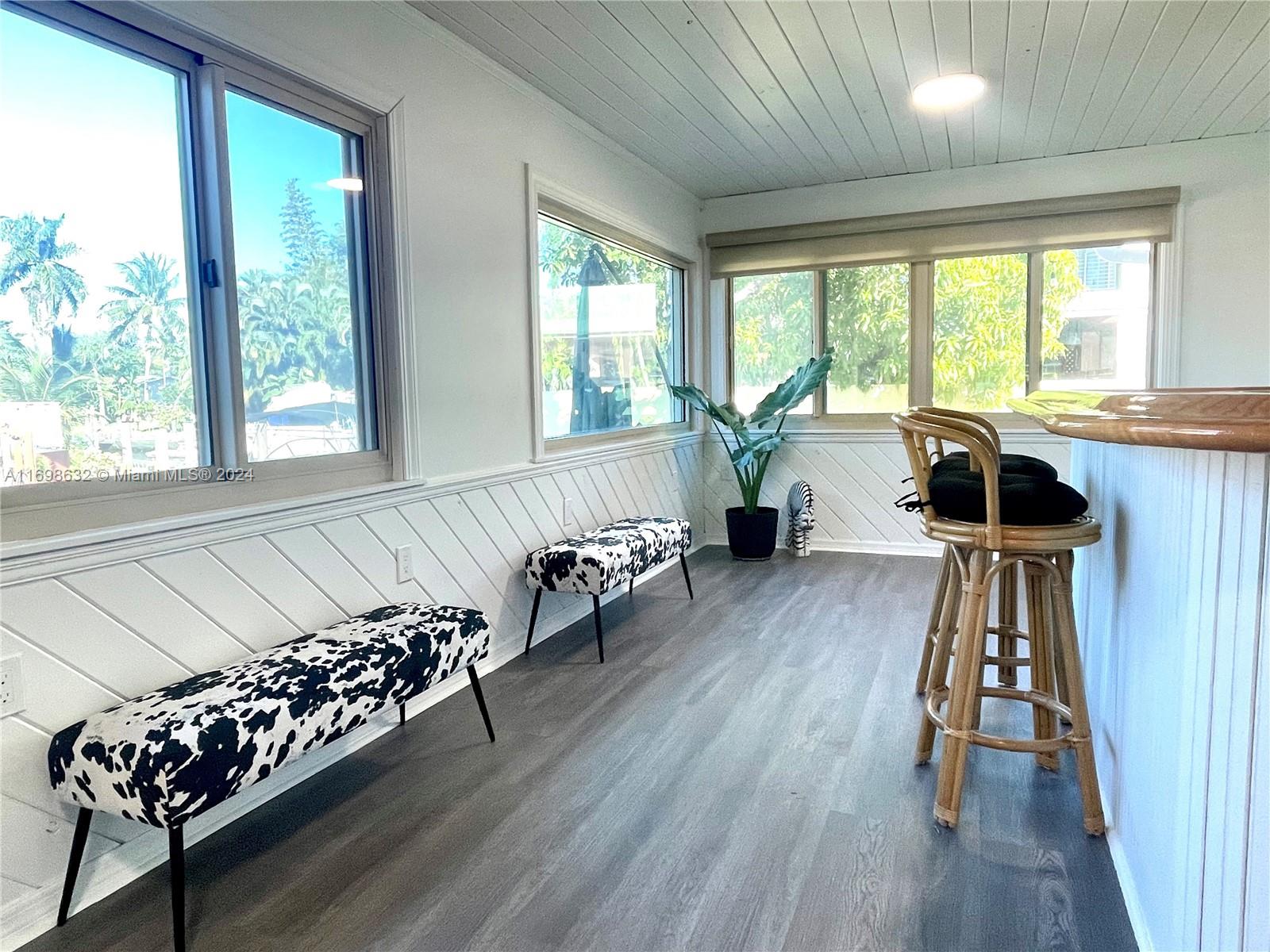 AVON HEIGHTS - Residential