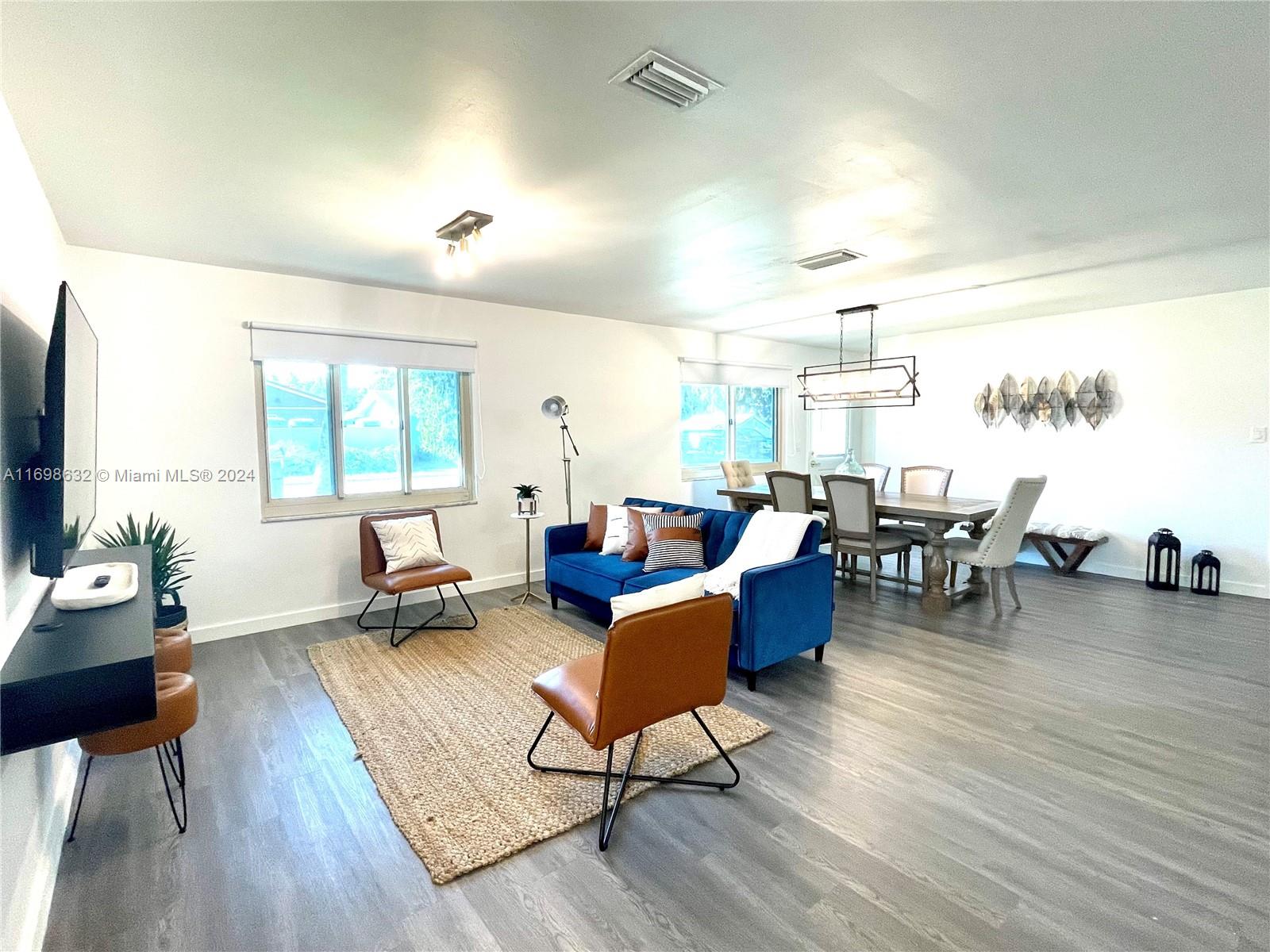 AVON HEIGHTS - Residential