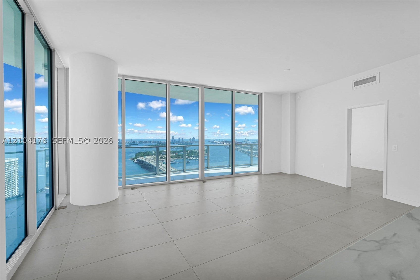 1400 Biscayne Blvd 3806
