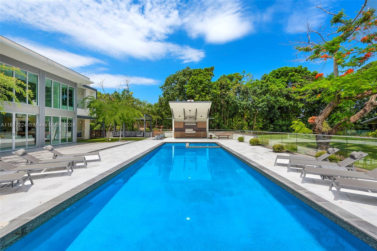 EVERGLADE SUGAR & LAND CO - Residential