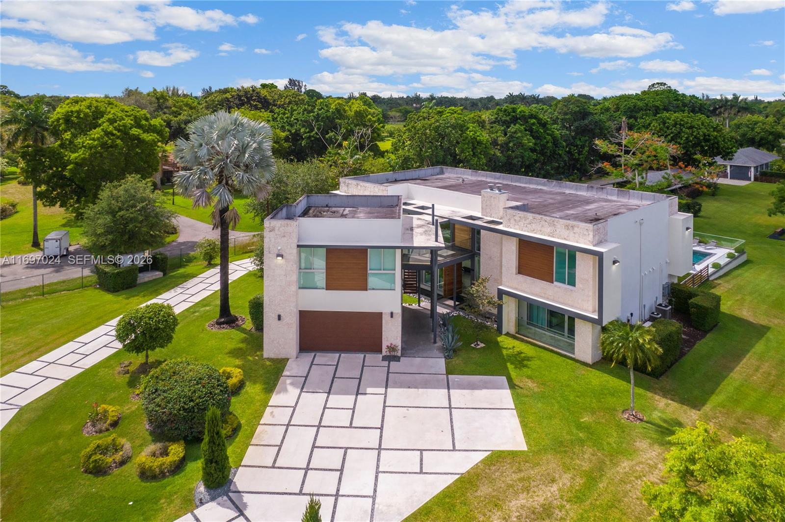 EVERGLADE SUGAR & LAND CO - Residential