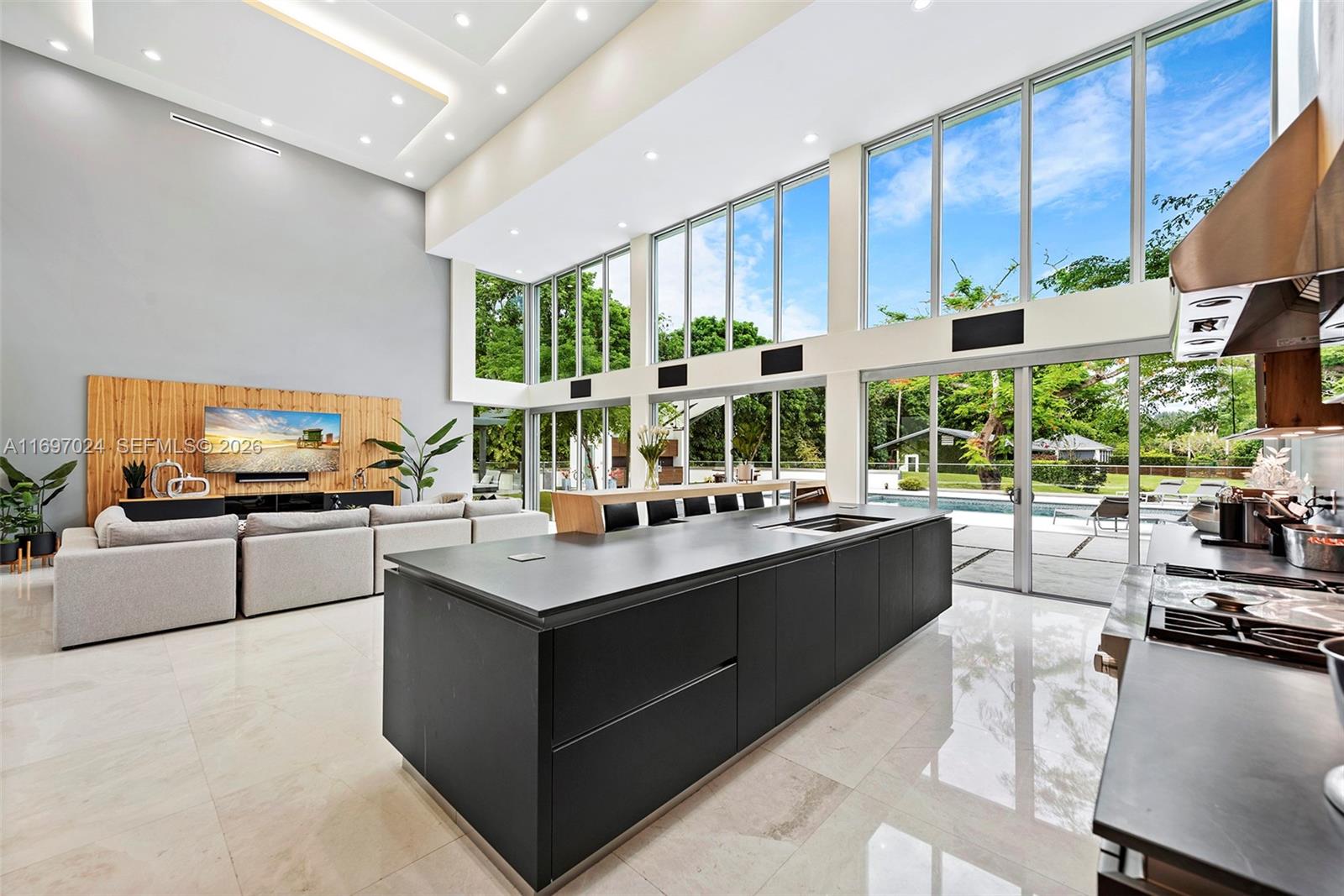 EVERGLADE SUGAR & LAND CO - Residential