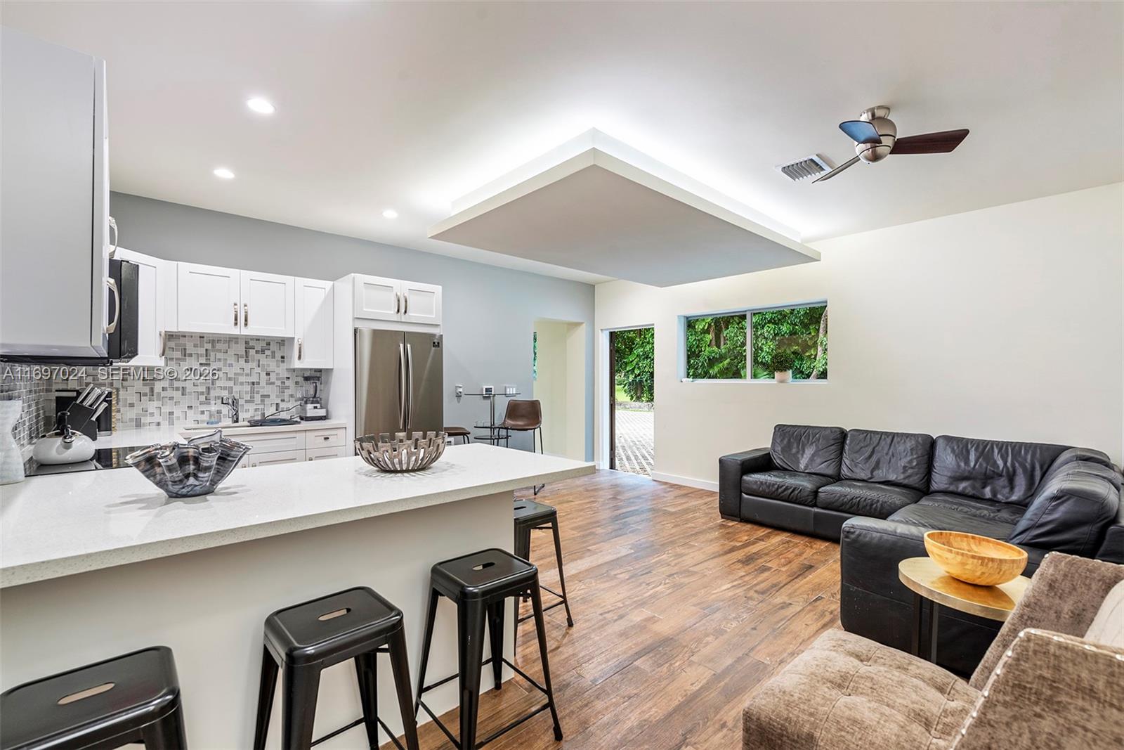 EVERGLADE SUGAR & LAND CO - Residential