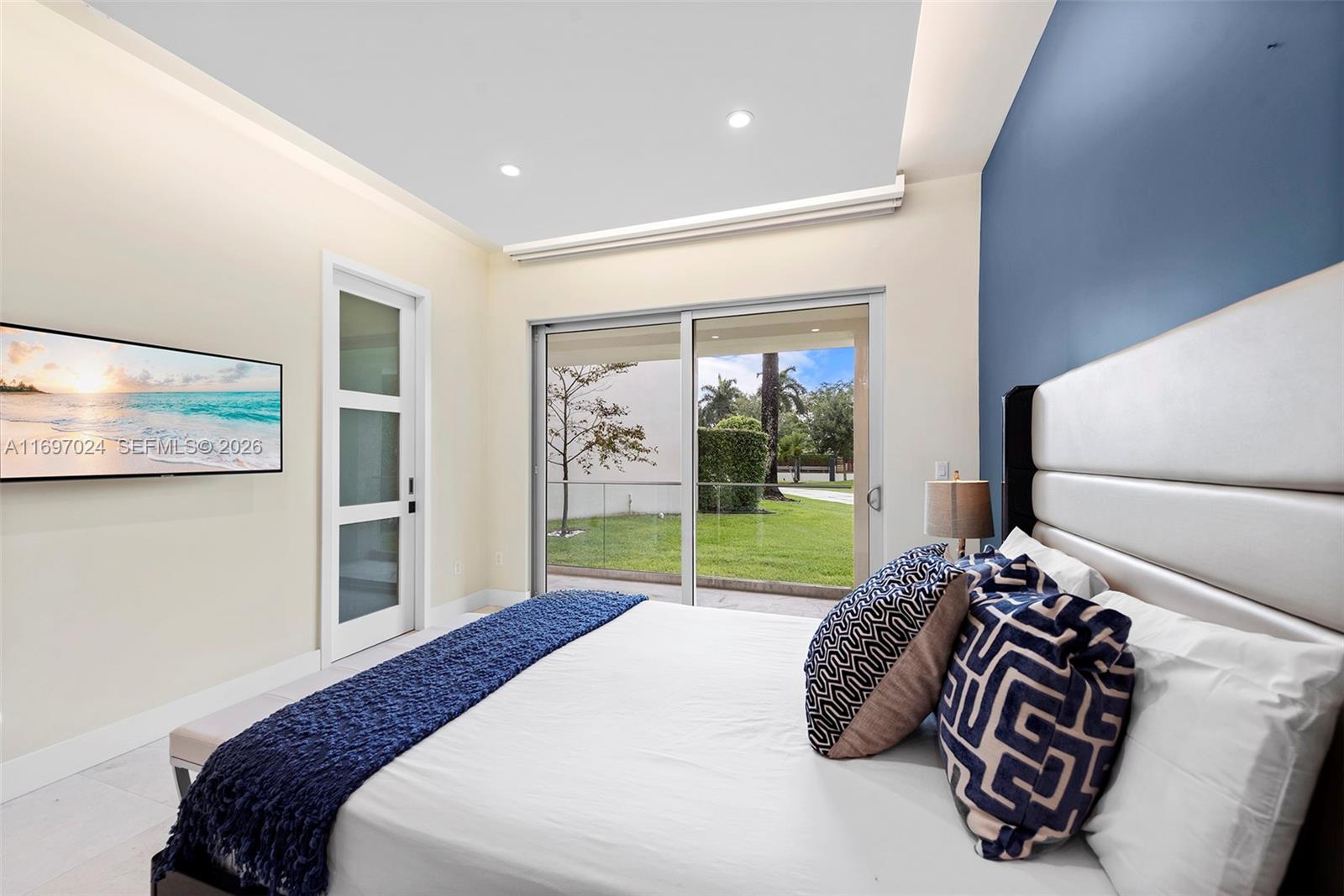 EVERGLADE SUGAR & LAND CO - Residential