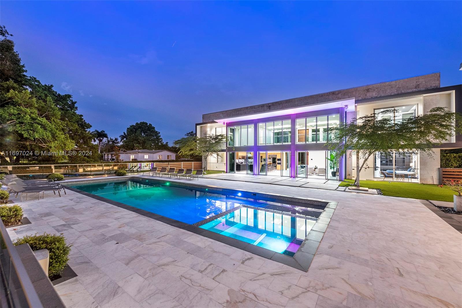 EVERGLADE SUGAR & LAND CO - Residential
