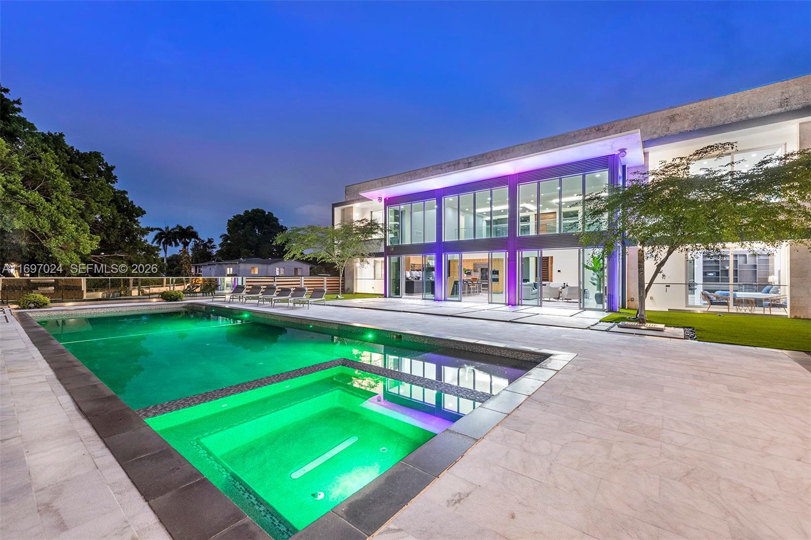 EVERGLADE SUGAR & LAND CO - Residential