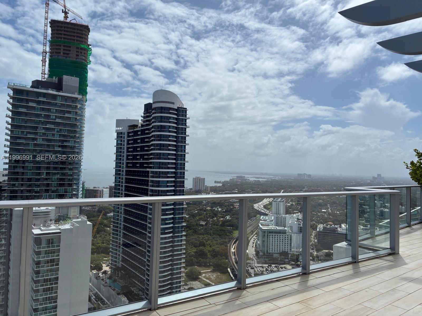 1100 MILLECENTO RESIDENCE - Residential