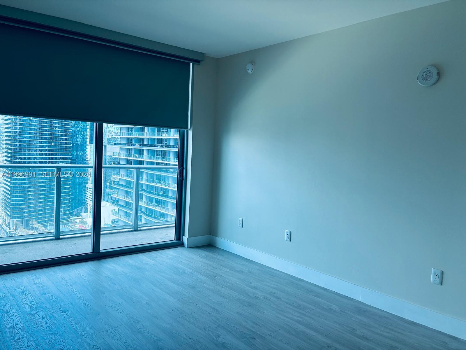 1100 MILLECENTO RESIDENCE - Residential