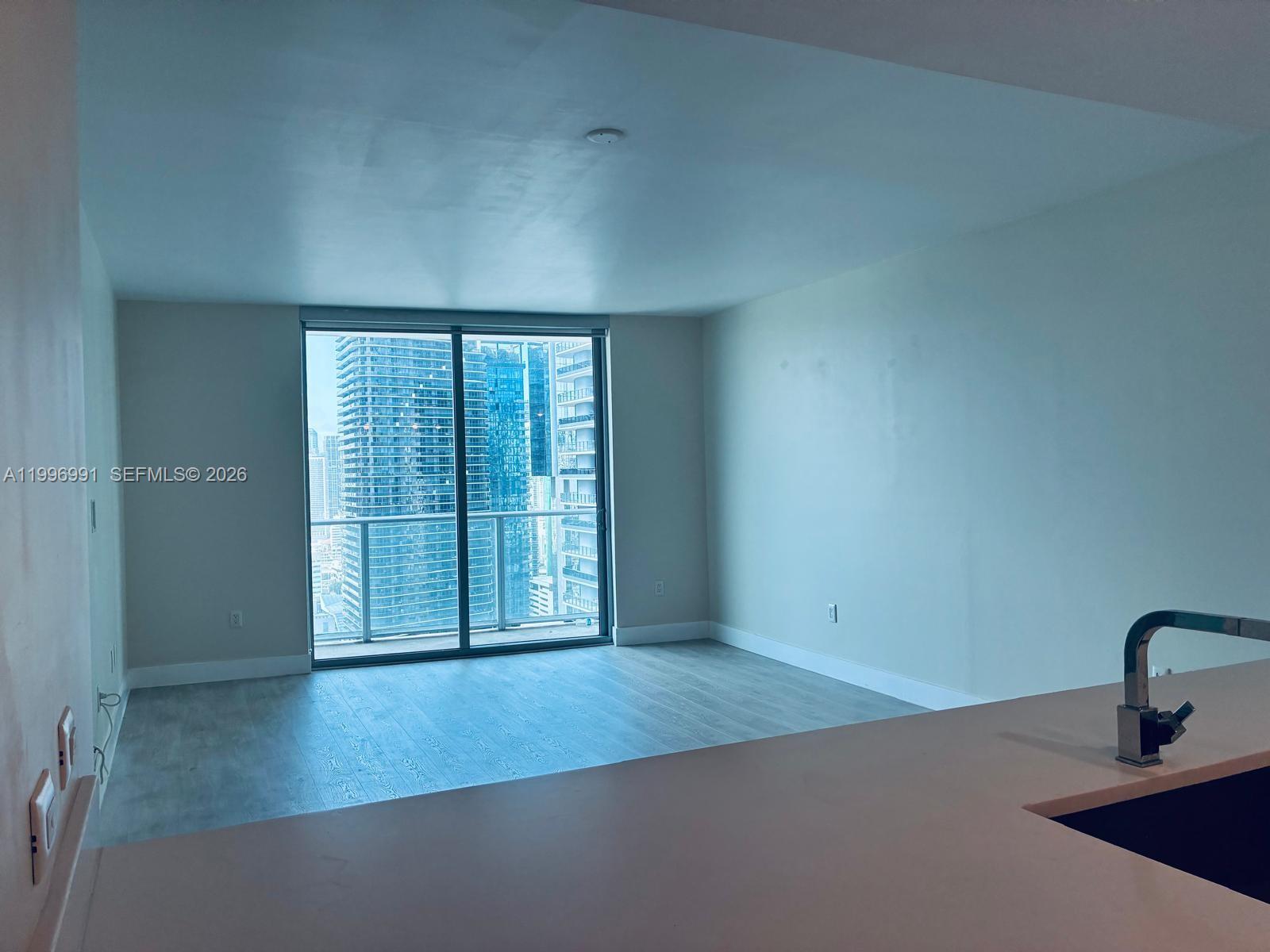 1100 MILLECENTO RESIDENCE - Residential