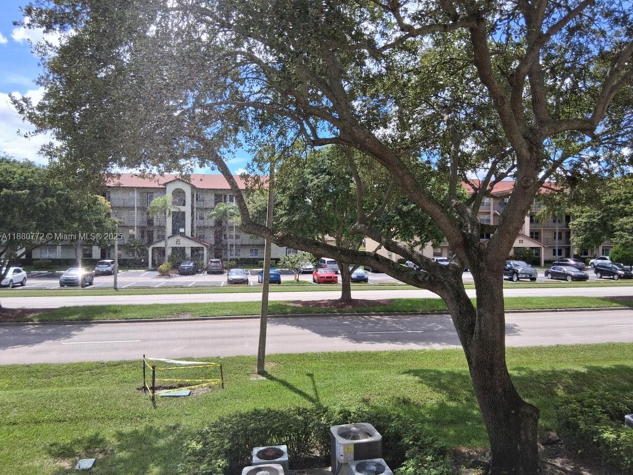 CAMBRIDGE AT CENTURY - Residential Lease