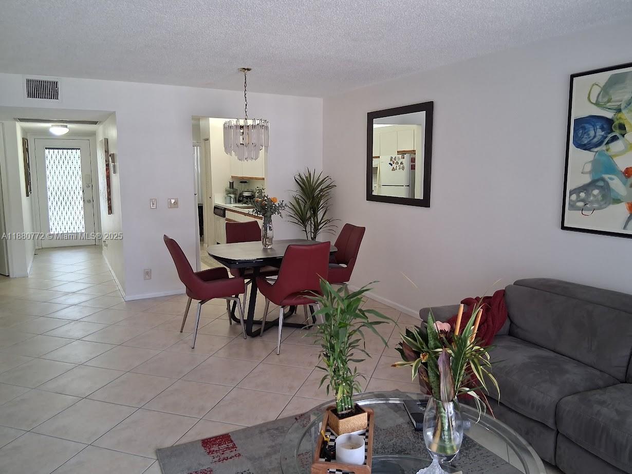 CAMBRIDGE AT CENTURY - Residential Lease