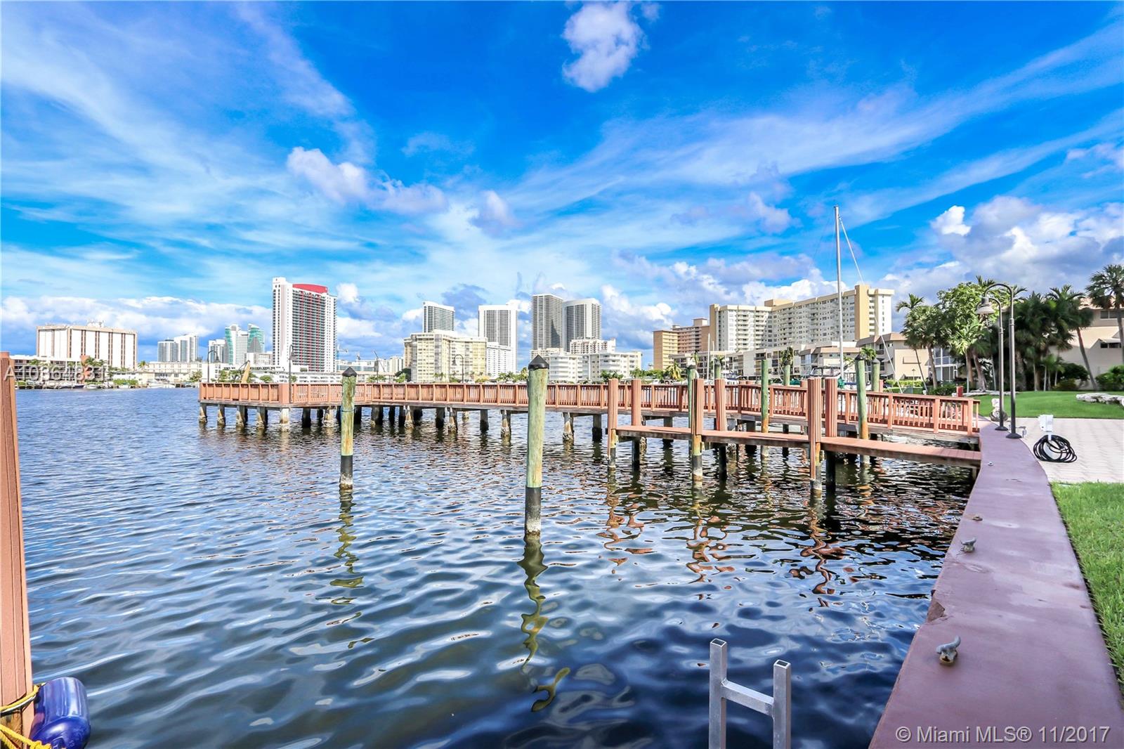 PARK LAYNE TOWERS CONDO - Residential