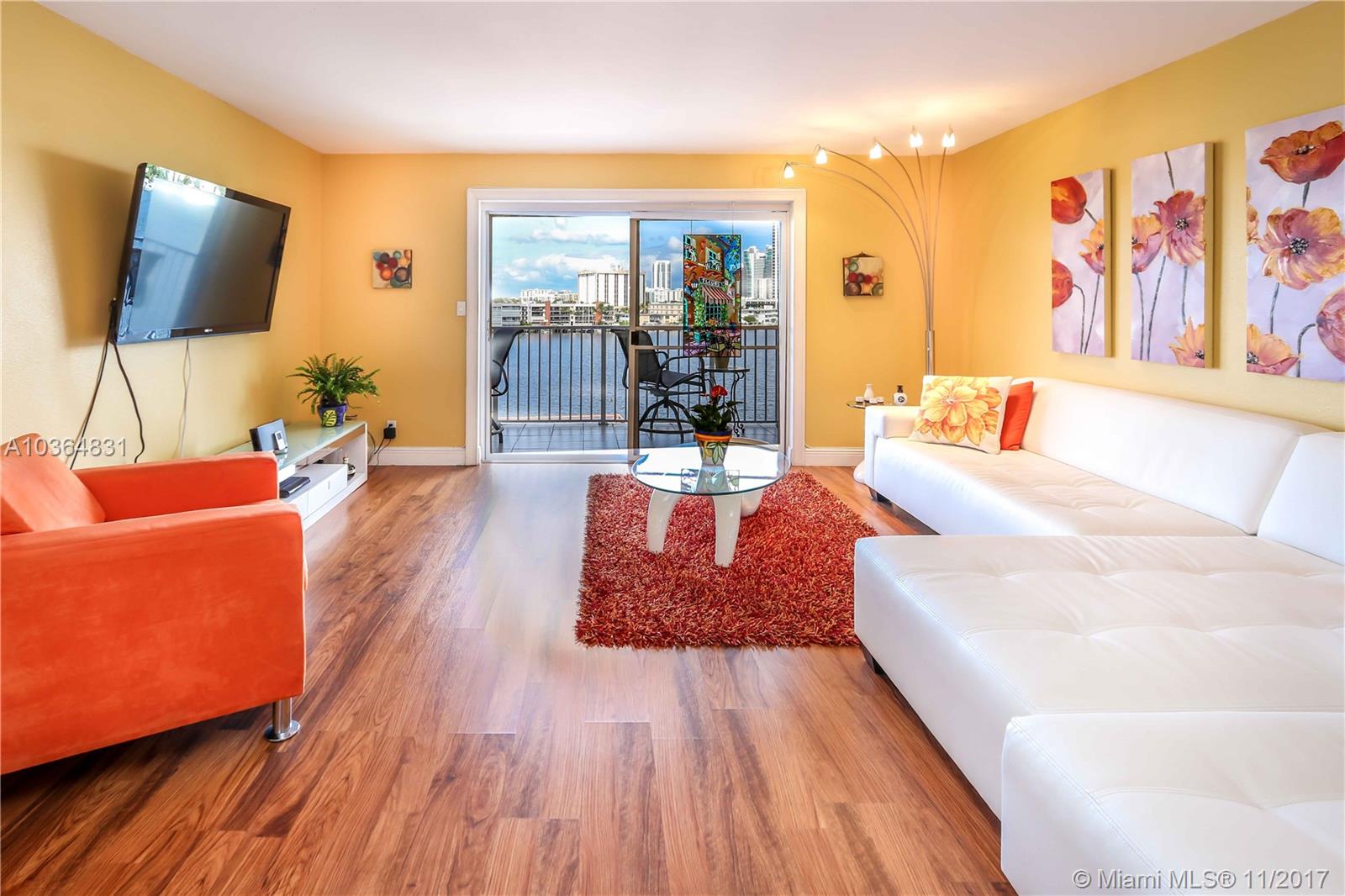 PARK LAYNE TOWERS CONDO - Residential