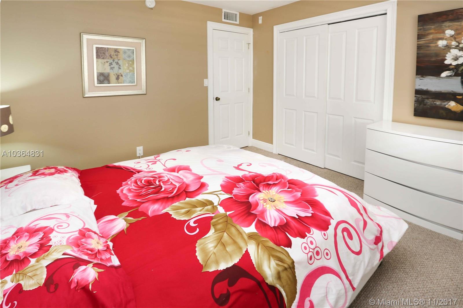 PARK LAYNE TOWERS CONDO - Residential