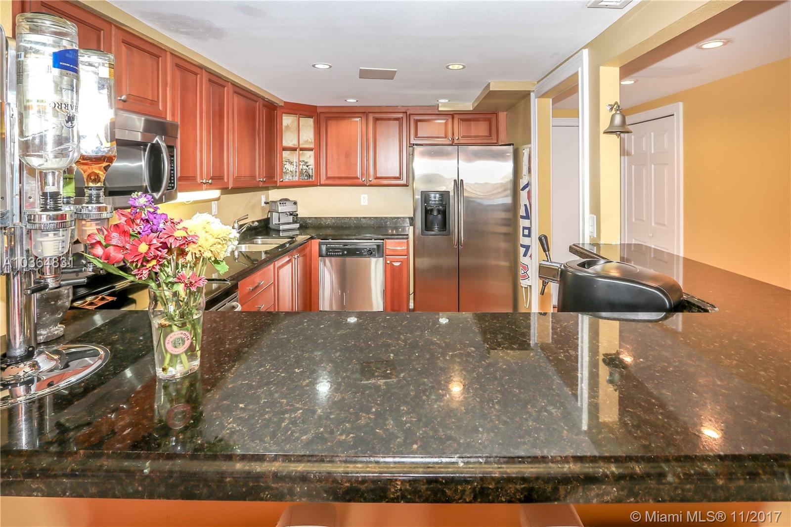 PARK LAYNE TOWERS CONDO - Residential