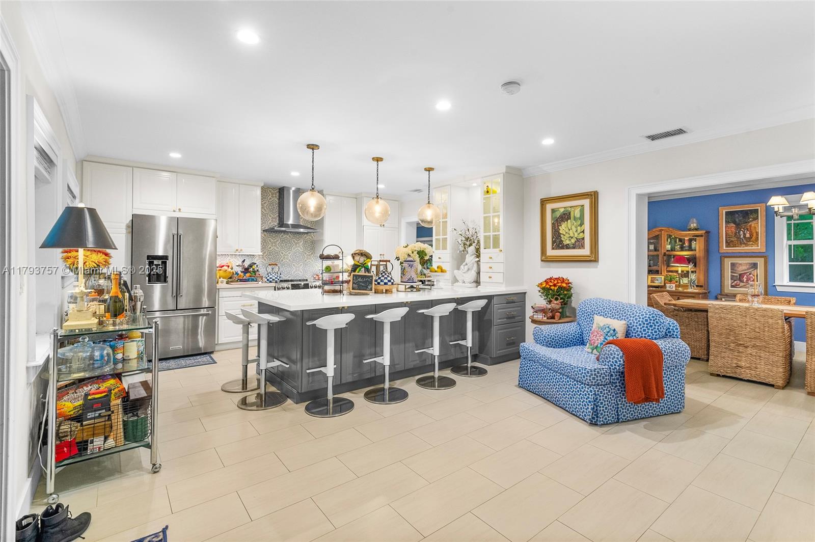 Property for Sale at 13101 Sw 82nd Ave, Pinecrest, Miami-Dade County, Florida - Bedrooms: 4 
Bathrooms: 2  - $1,575,000